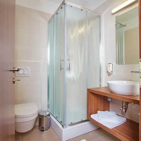 Delalut Hotell Ravne na Koroskem